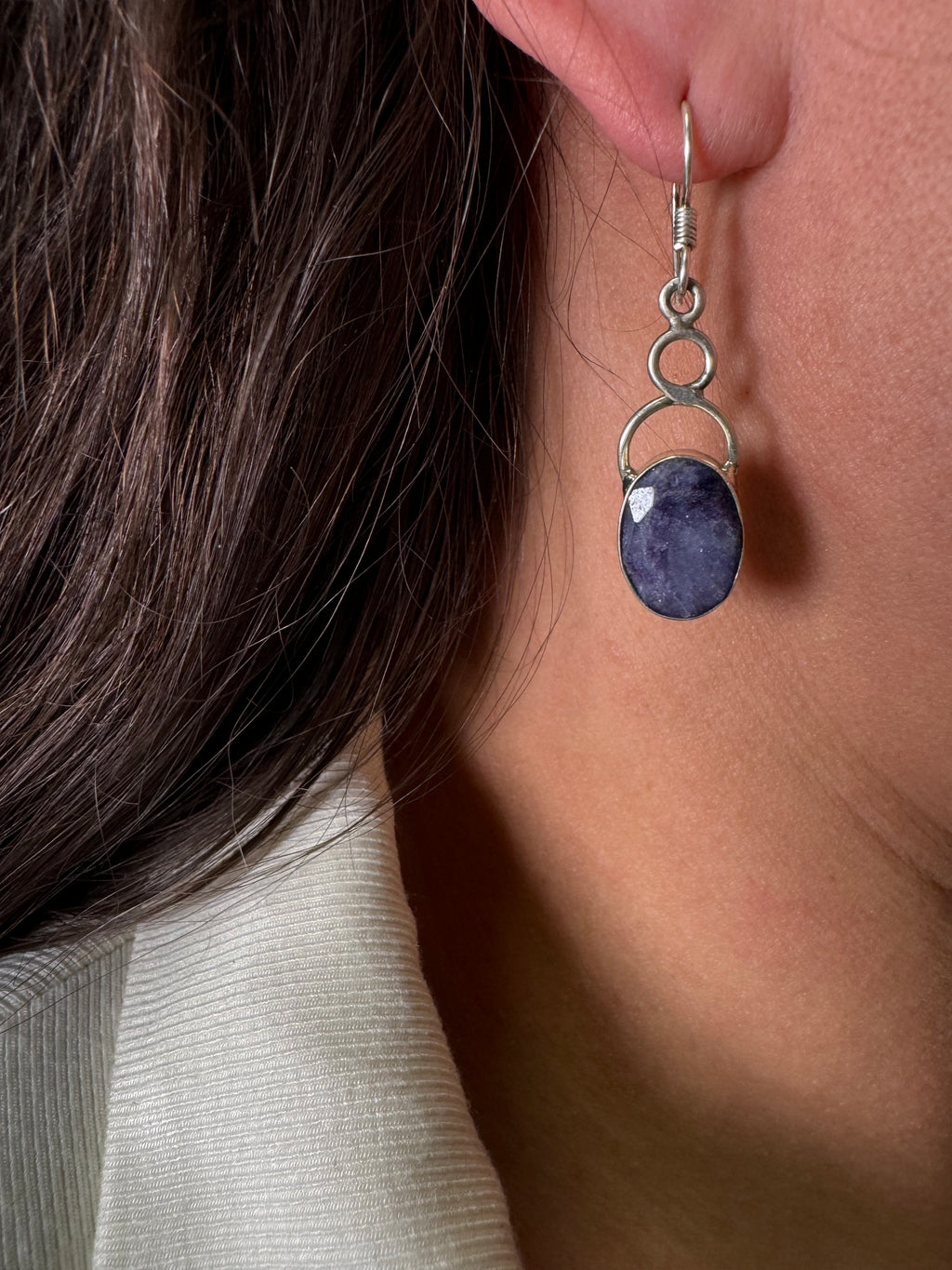 Blue Sapphire Earpiece 1