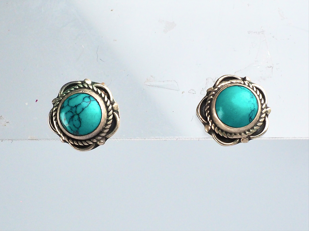 Turqoise stud earring Silver 925