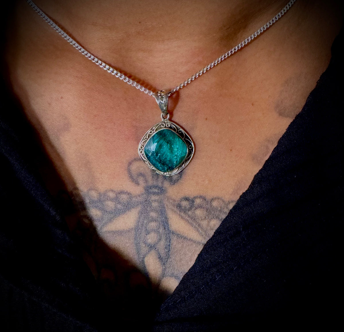 Siar Blue Green Pendant
