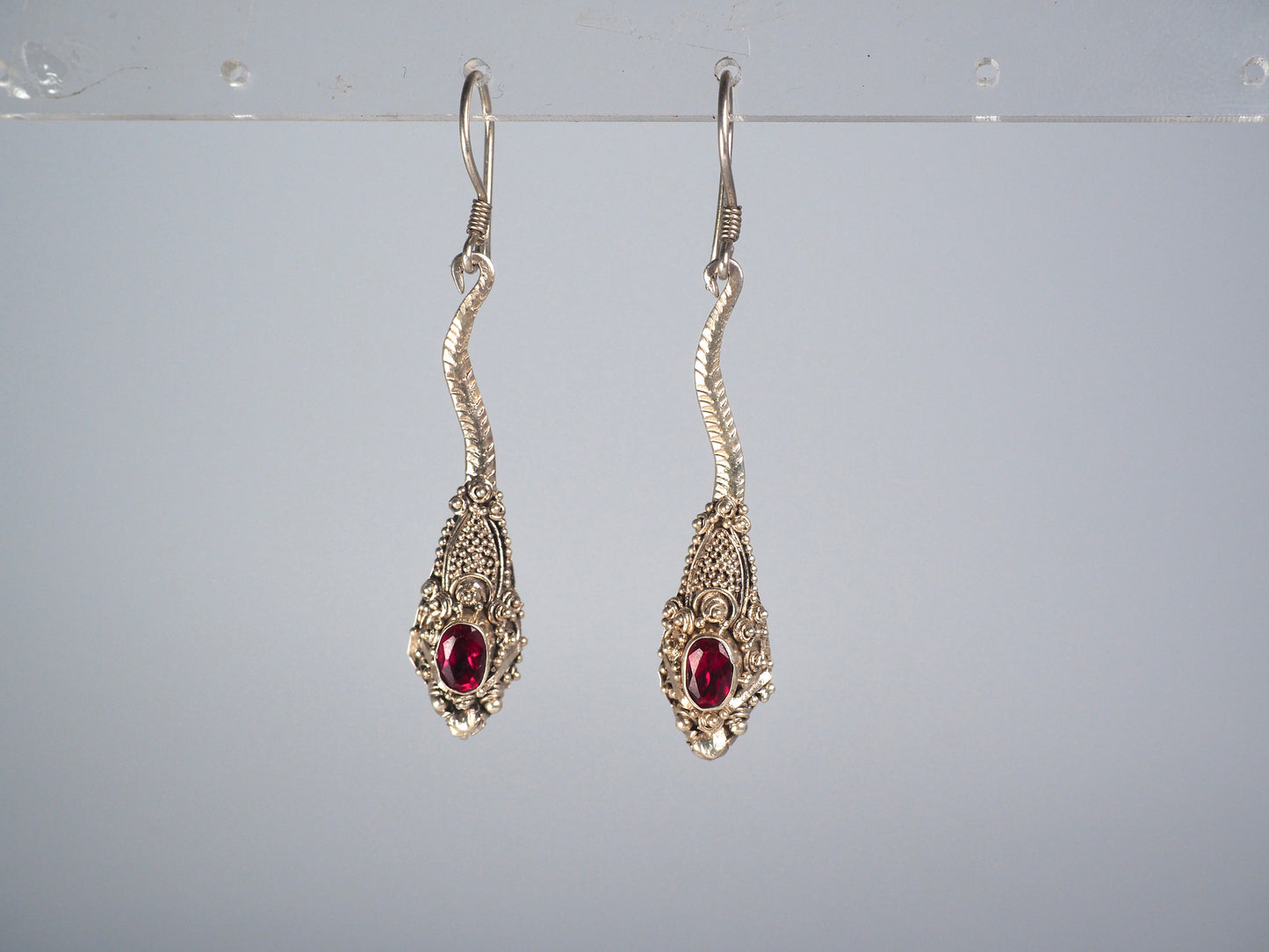 Nagini Silver Earcpiece with garnet