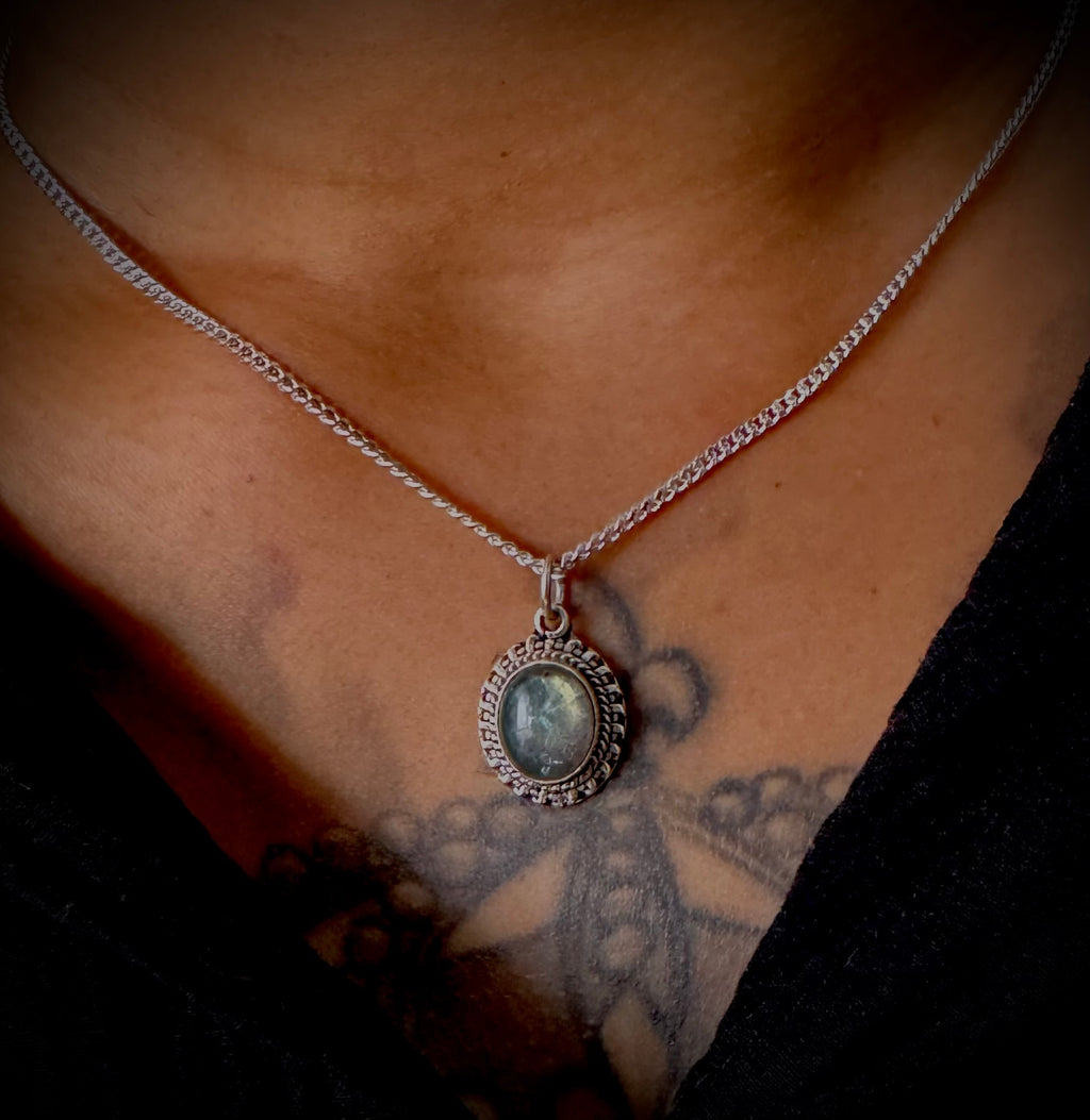 Luminous Labradorite  Sol Pendant