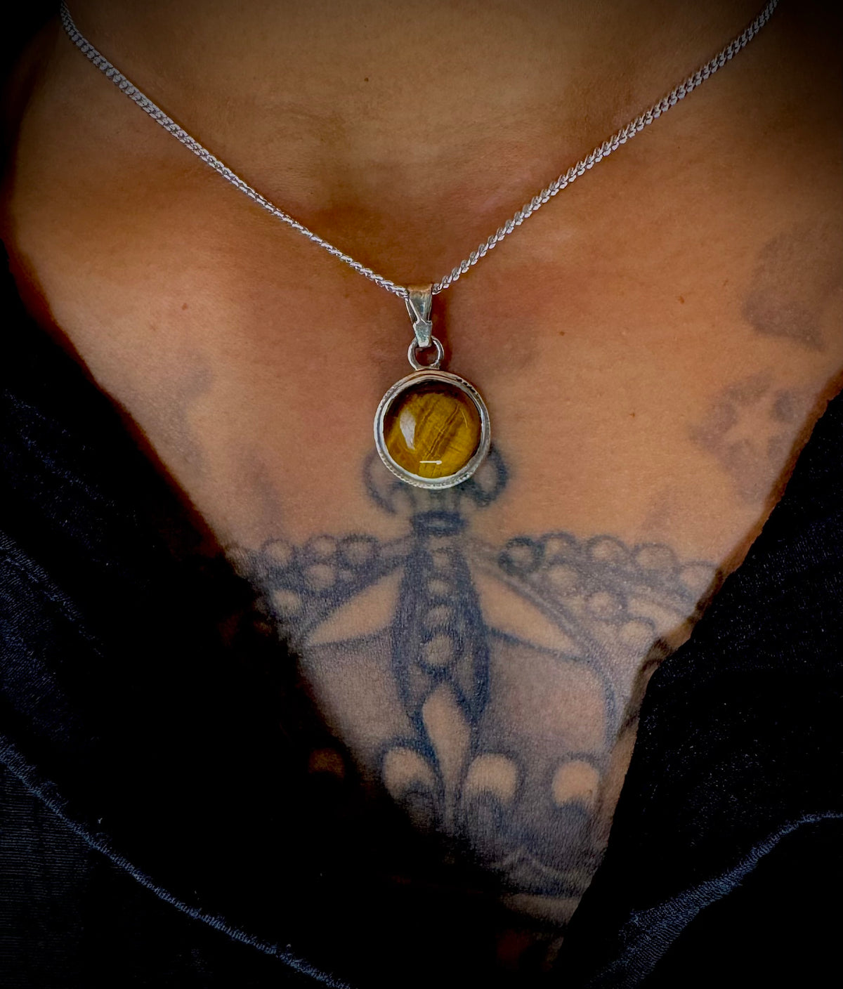 Tiger’s essence round Pendant