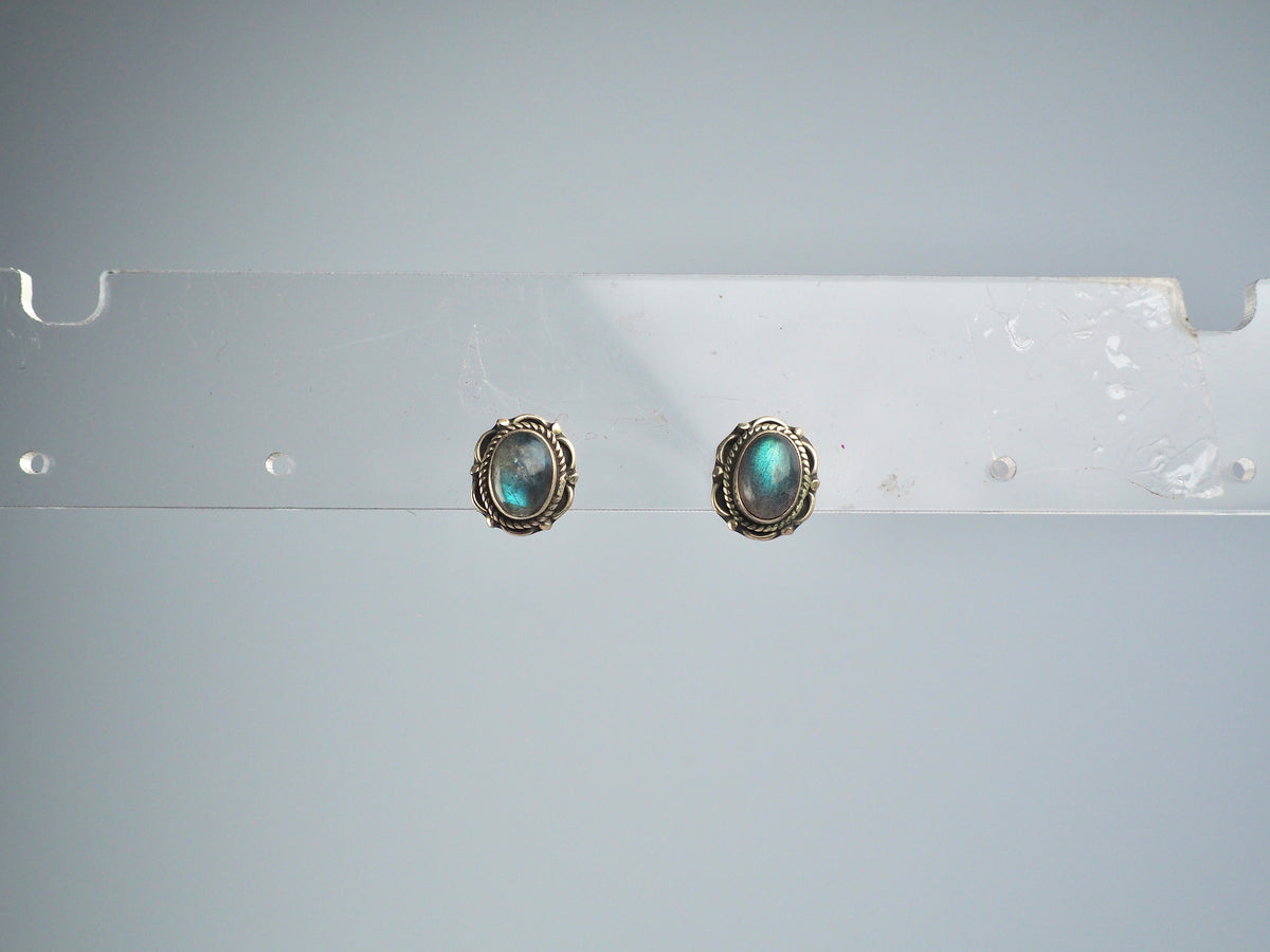 Labradorite stud earring Silver  925