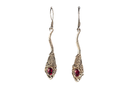 Nagini Silver Earcpiece with garnet