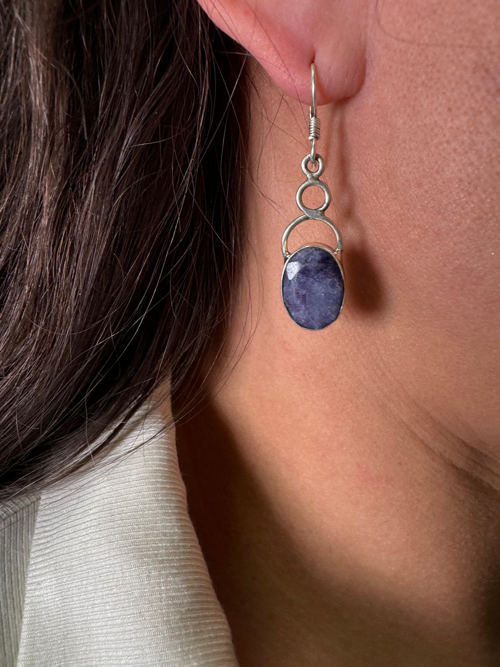 Blue Sapphire Earpiece 1