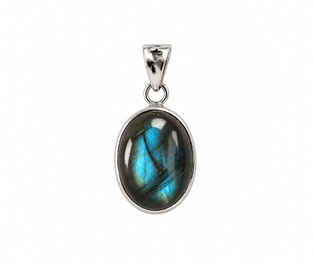 Luminous Labradorite Oval Pendant