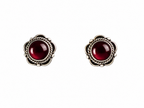 Garnet stud earring Silver 925