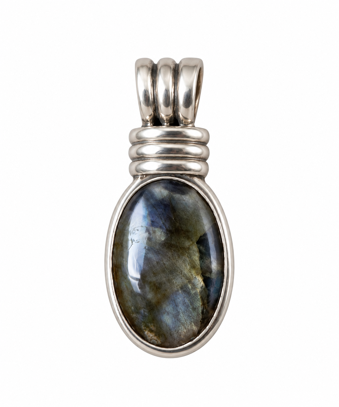 Luminous Labradorite  knot Pendant