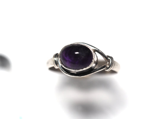 Eye Amethist Ring
