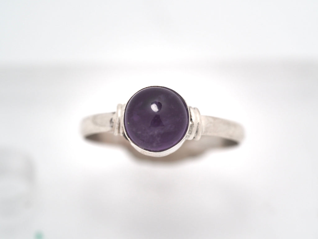 Tali pur Amethist Ring