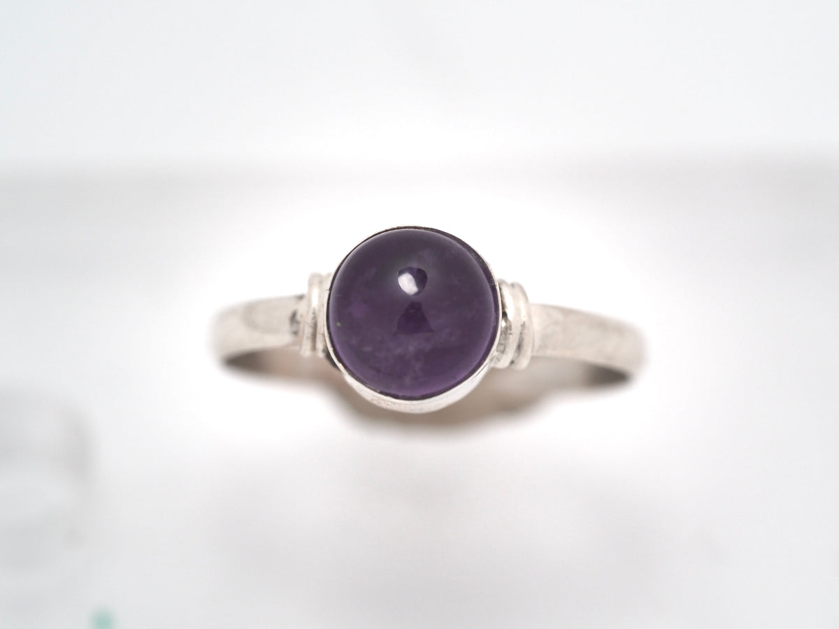 Tali pur Amethist Ring