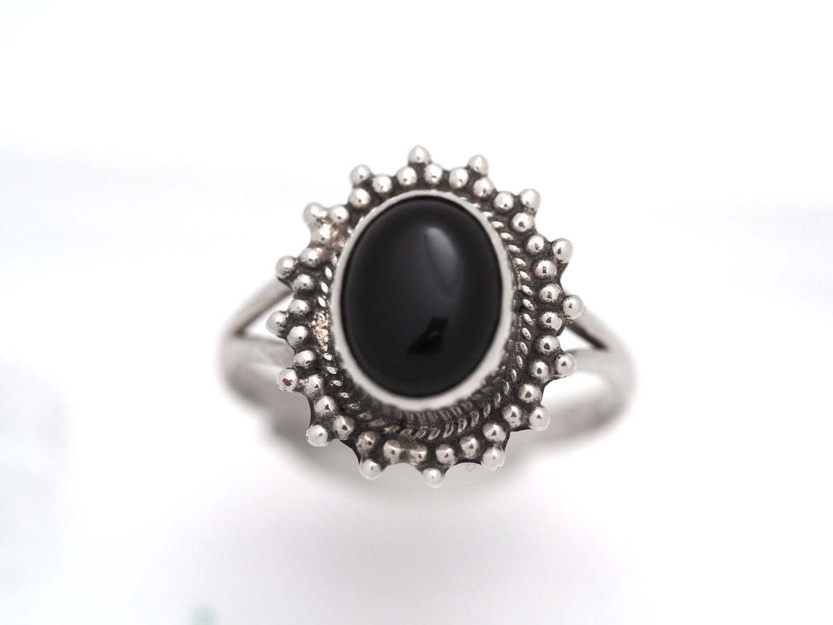 Solsu Black Onyx Ring