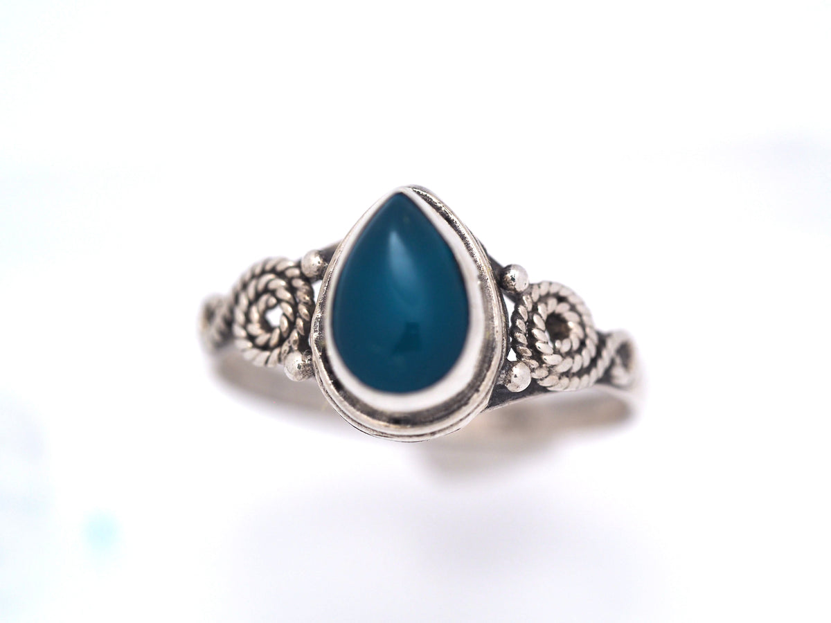 Flow drop Blue Agate Ring
