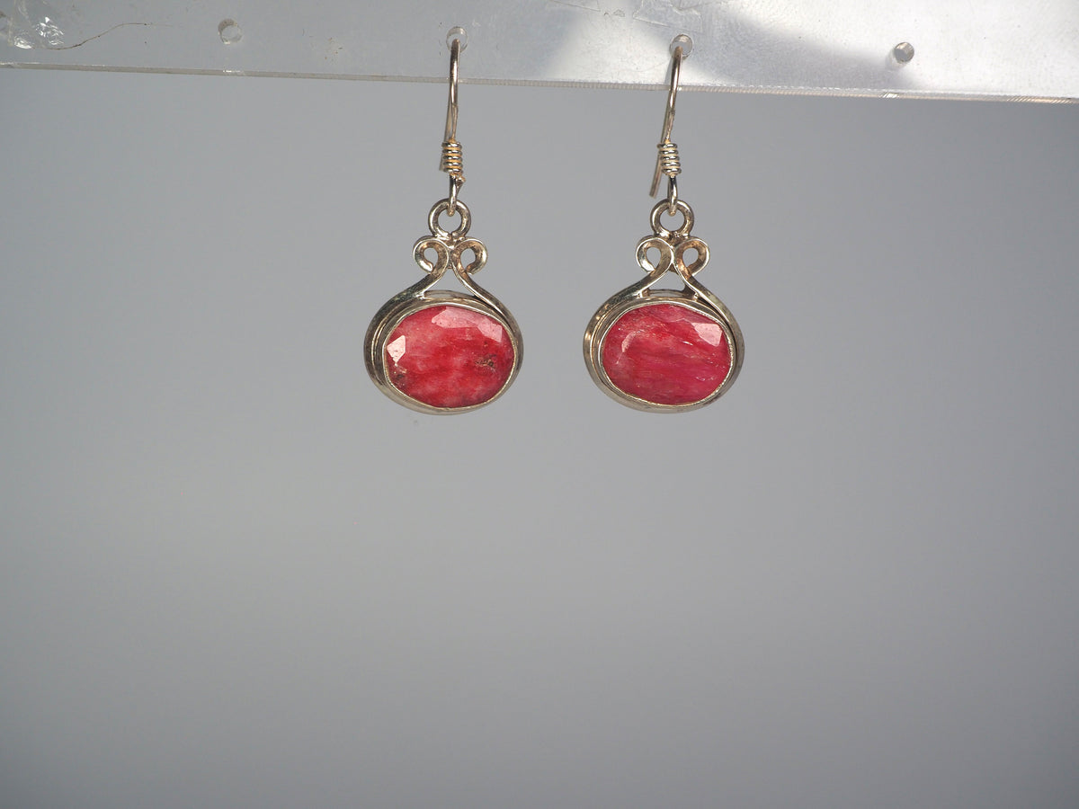 Ruby Earpiece Silver 925