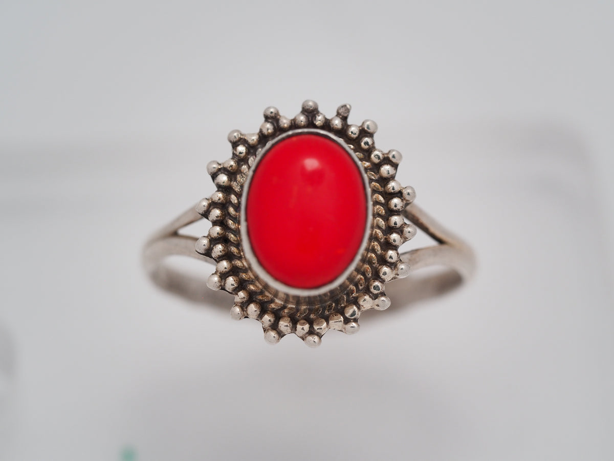 Solsu SponsCoral Ring